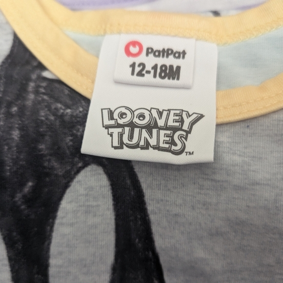 12-18mo looney tunes onesie - Picture 4 of 4